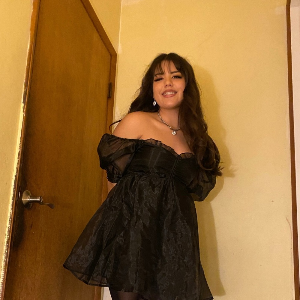 Meet your Posher, Zhyomara